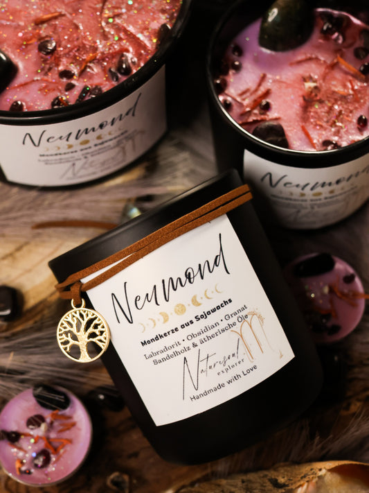 XL Neumond Kristallkerze mit Labradorit, Obsidian, Granat und Sandelholz