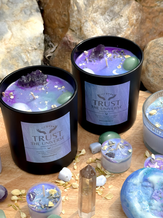 „Trust the Universe „ Kristallkerze mit Amethyst, Larminar, Aventurin